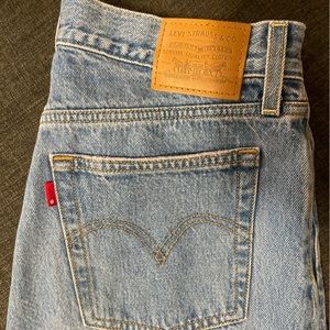 High Rise Levi Jeans